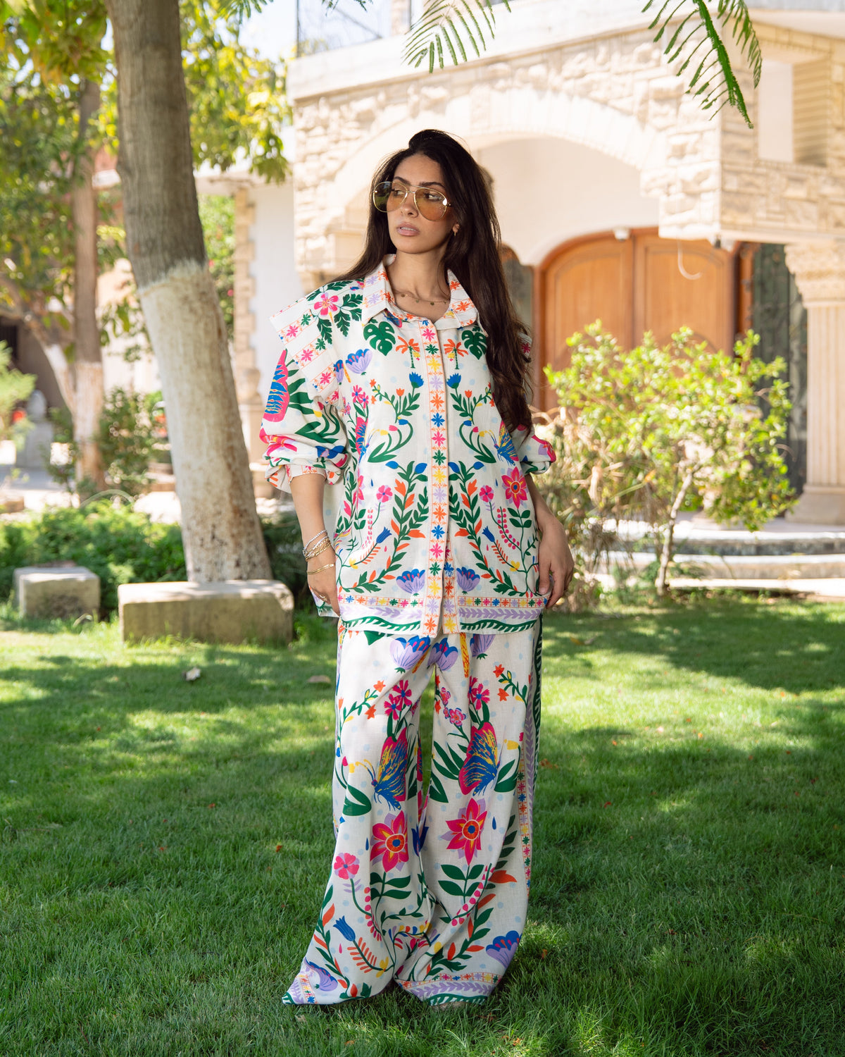 Palms and Flowers - Offwhite